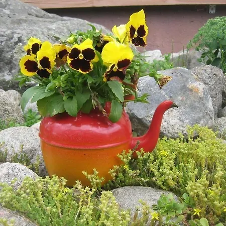 Tuukkalan Tila Bed and Breakfast 2*