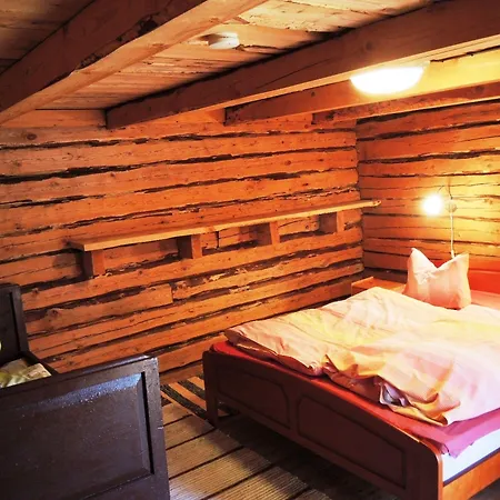 Bed and Breakfast Tuukkalan Tila 2*