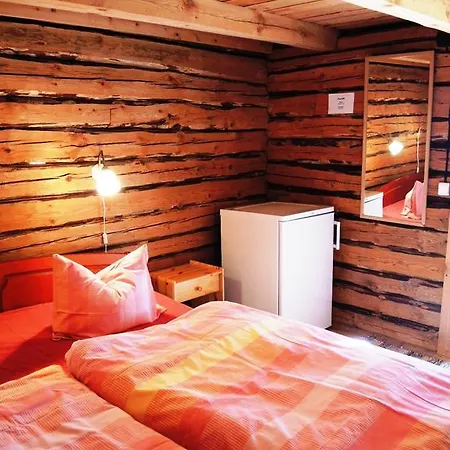 Bed and Breakfast Tuukkalan Tila